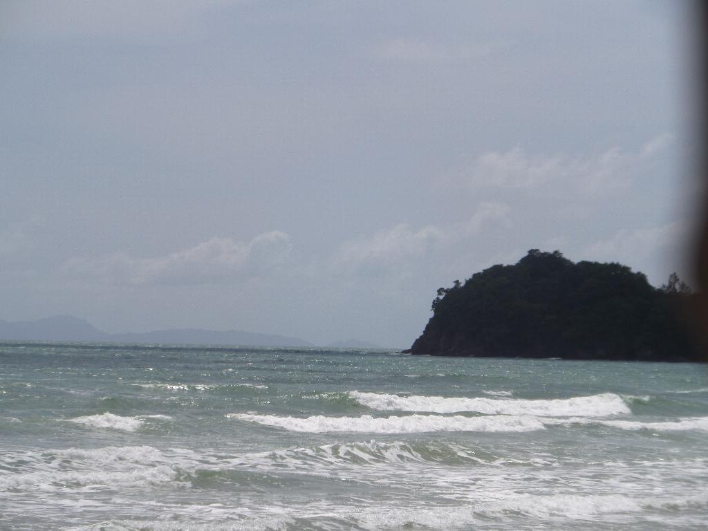 Lanta Triple Novel Hotel Koh Lanta Exterior photo